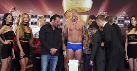 Głowacki - Briedis. Zamieszanie wokół walki Głowackiego trwa! Polak nie straci tytułu mistrza świata?