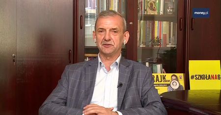 Pomoc dla strajkujących nauczycieli. Broniarz ujawnia, ile osób chce skorzystać