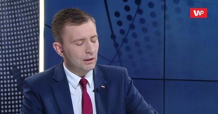 Zamieszanie po wpisie o Donaldzie Tusku. Łukasz Schreiber się tłumaczy