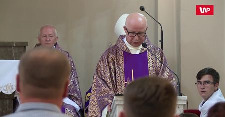 Pogrzeb wikariusza z Kotunia. 38-latek popełnił samobójstwo