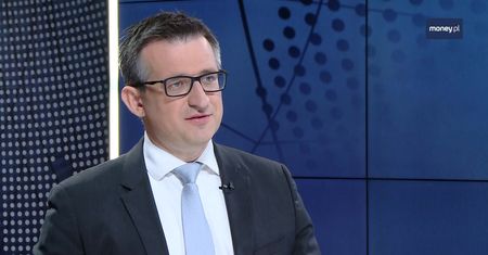 Reklama Gazpromu na meczach Ligi Mistrzów. Ekspert tłumaczy, po co