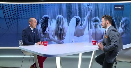 Jak się ubrać na wesele. Kobiety powinny przestrzegać dwóch zasad