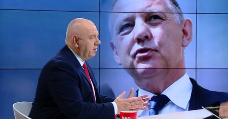Tłit - Jacek Sasin