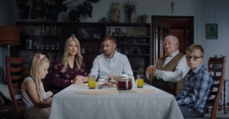 Nowy spot KO. "Panie premierze, 500+ nie wystarczy"
