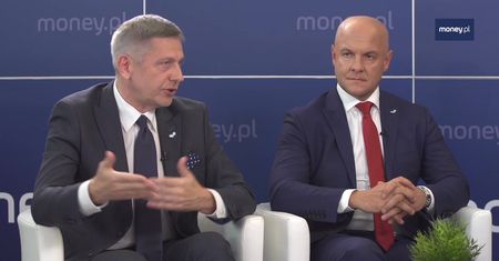 Kongres 590. Agencja Rozwoju Przemysłu i KUKE Finance z usługą faktoringu