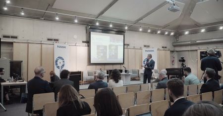 Relacja z konferencji prasowej Ministra Cyfryzacji i NASK