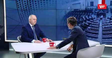 "Wałęsa nie był za dialogiem". Jacek Sasin mówi też o Pawłowicz