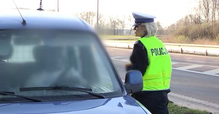Popełnił często spotykany błąd. Jego tłumaczenie jest absurdalne