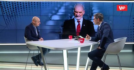 Macierewicz się doczekał. Drwiny nawet, gdy mowa o prezesie PiS