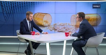 Polsce brakuje leków. "Na bieżaco reagujemy na kryzysy"