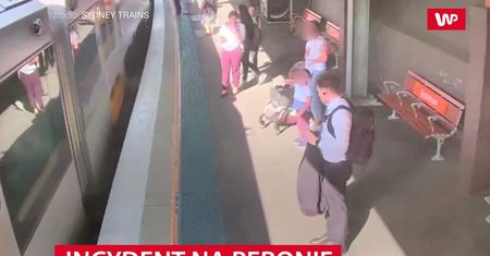 Sekunda nieuwagi. Zareagował cały peron