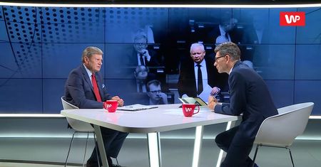 Morawiecki czekał 2h na naradę PiS? Balcerowicz: to poniżające