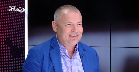 Robert Dowhan o tym, co stało się z jego słynną różową koszulą