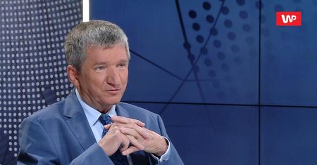"Tłit". Jerzy Wenderlich nie pojawił się na wiecu poparcia dla LGBT. "Chce pan robić test?"