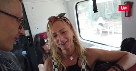 W drodze na Pol'and'Rock Festival. Kobieta zadeklarowała pomoc innym uczesnikom