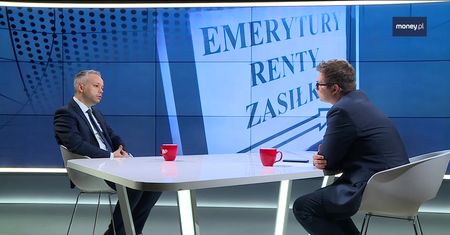 Kiedy pieniądze z PPK trafią na konta? Ekspert wyjaśnia
