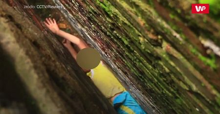 Był w bardzo złym stanie. Dziecko wpadło do 20-cm szczeliny