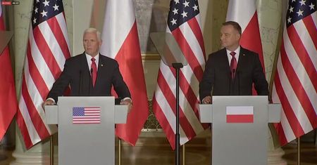 Mike Pence o Amerykanach i Polakach. "We are rodzina"