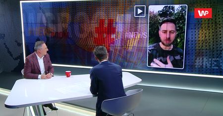 Bartłomiej Sienkiewicz przyznaje się do błędu. "Przepraszam, że nie zdążyliśmy z 500 plus"