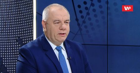 Kaczyński bronił Tuska? Sasin tłumaczy