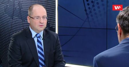 "Złośliwy" wpis Giertycha o Morawieckim. Adam Bielan komentuje