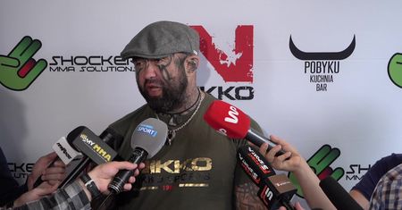 "Klatka po klatce" (on tour). "Różal" o walce na gołe pięści. "To będzie bliżej chuliganki, niż technicznej walki"