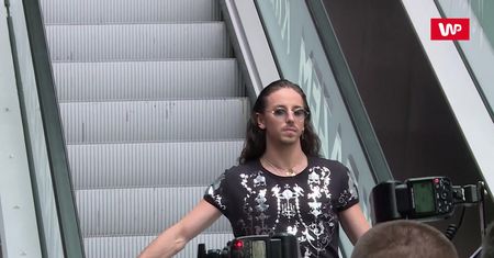 Michał Szpak o "The Voice Kids": "To trudny temat, zabiera się im dzieciństwo"