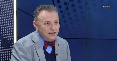 Emerytury będą spadać. Ekonomista kreśli fatalny scenariusz
