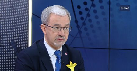 Rząd majstruje przy OFE. Minister przekonuje: to nie likwidacja