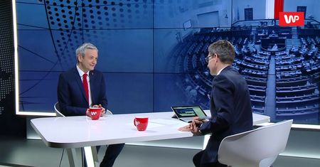 Robert Biedroń odpowiada Beacie Mazurek