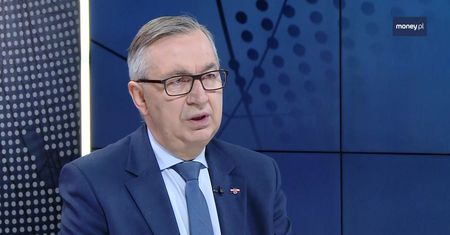 500 plus. Urzędnicy podnoszą sprawę kosztów obsługi, wiceminister odpowiada