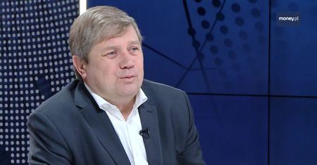 Przedsiębiorcy w niepewności ws. 30-krotności limitu stawek ZUS. "Władza pokazuje pychę"