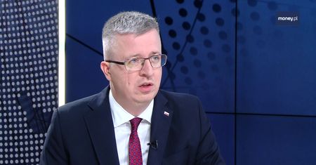 Wolne 12 listopada. "Ze względów wizerunkowych nikogo nie stać na otwarcie sklepów"