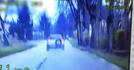 Mandaty na 1300 zł i 25 punktów karnych po jednej kontroli. Spieszyła się na spotkanie