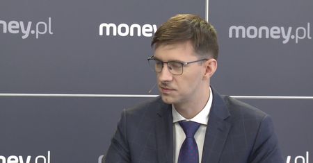 Money. To się liczy