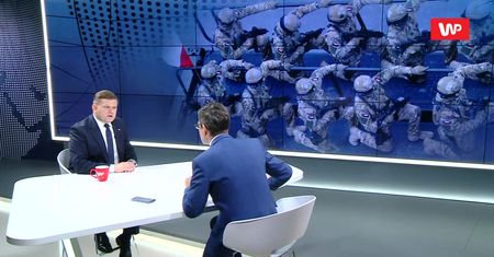 Wspólna europejska armia. Wojciech Skurkiewicz surowo o Angeli Merkel