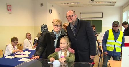 Paweł Adamowicz głosował w drugiej turze wyborów w Gdańsku