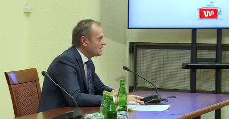 Donald Tusk odpowiada na pytania dotyczące syna i jego zatrudnienia w liniach OLT