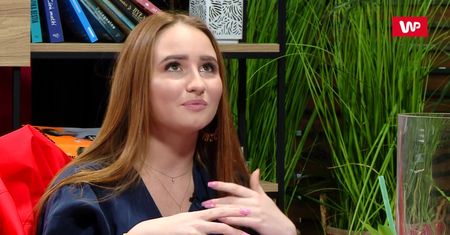Mucha broni swojego stylu: "Na ściance niektóre rzeczy okazują się być katastrofą"