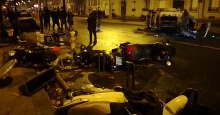 Zamieszki w Paryżu. "Precz z Macronem"