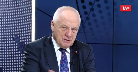Stefan Niesiołowski o wspólnym locie Wałęsy i Dudy do USA: wolałbym pieszo iść do Ameryki