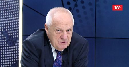 Stefan Niesiołowski o urodzinach Radia Maryja: Morawiecki napluł Polakom w twarz