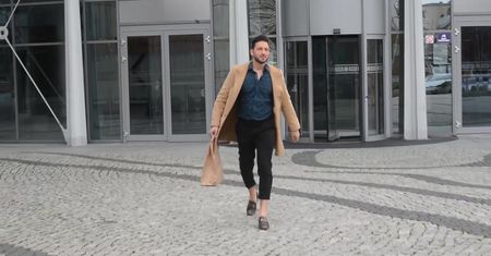 Kostki Maślaka marzną w imię sławy celebryty