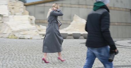 Ślotała ZAPOMNIAŁA zabrać córki z gmachu TVP