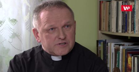 Ks. Wojciech Lemański o milczeniu duchownych. "Mogą pożałować"
