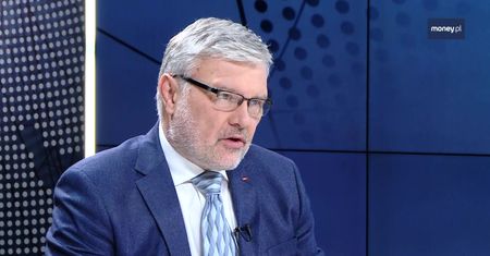 Afera KNF. Warski: ryba mocno zepsuła się od głowy