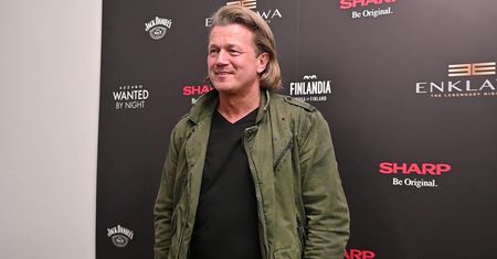49-letni Jarosław Jakimowicz "kusi" na ściance