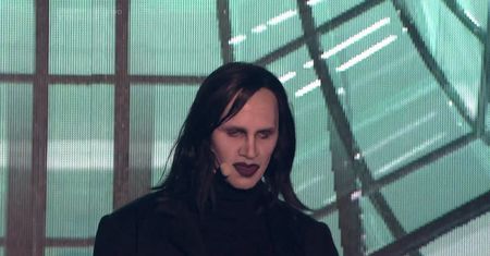 Staszek Karpiel-Bułecka jako Marylin Manson. Zobaczcie wideo
