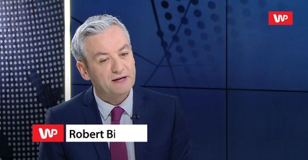 Szykują akcję przed Pałacem Prezydenckim. Robert Biedroń zdradza szczegóły