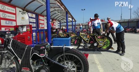 Żużlowa kuchnia: Ile żużlowcy wydają na sprzęgła